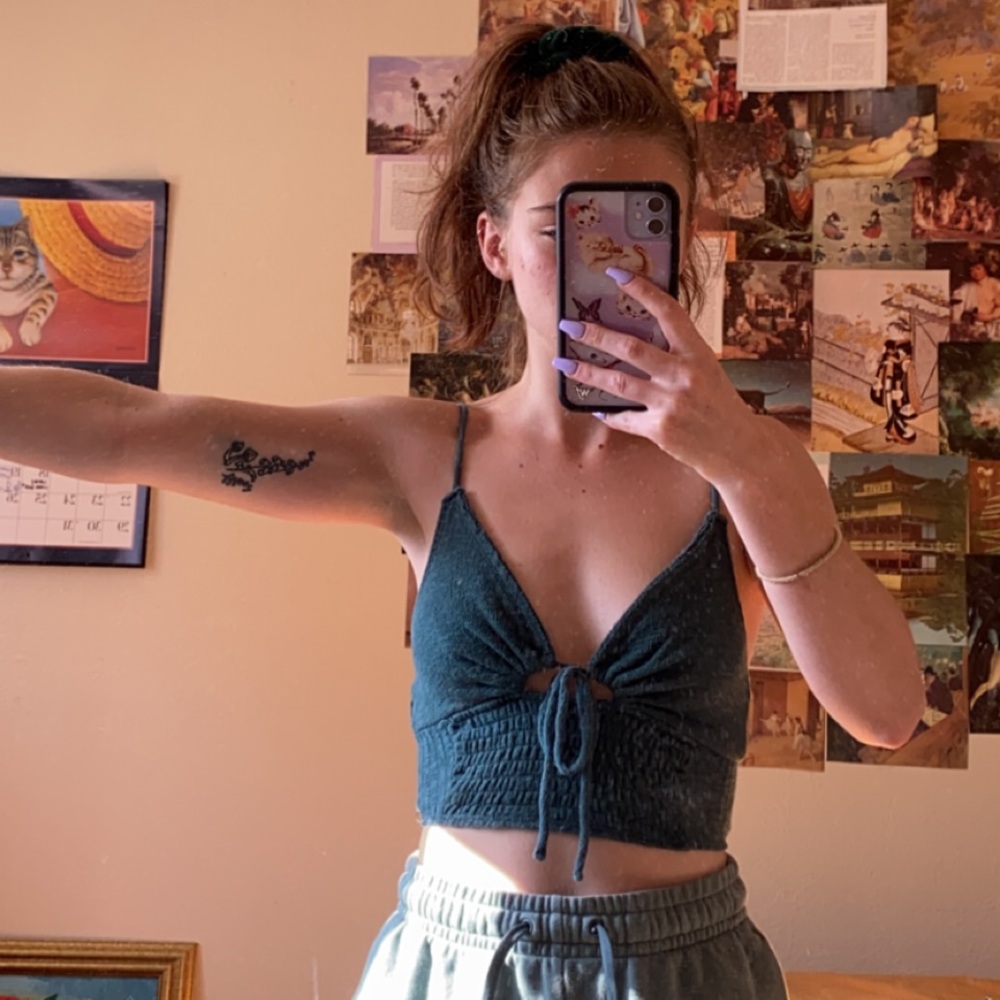 emerald green urban outfitters top! - Picture 3 of 3